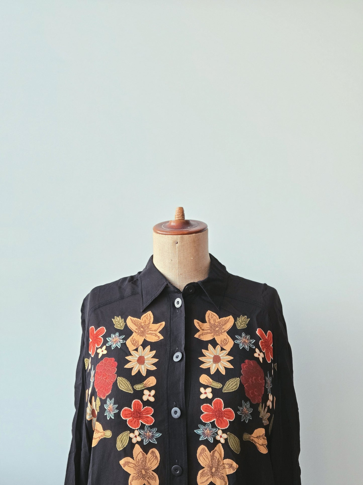 Bluse mit Blumen