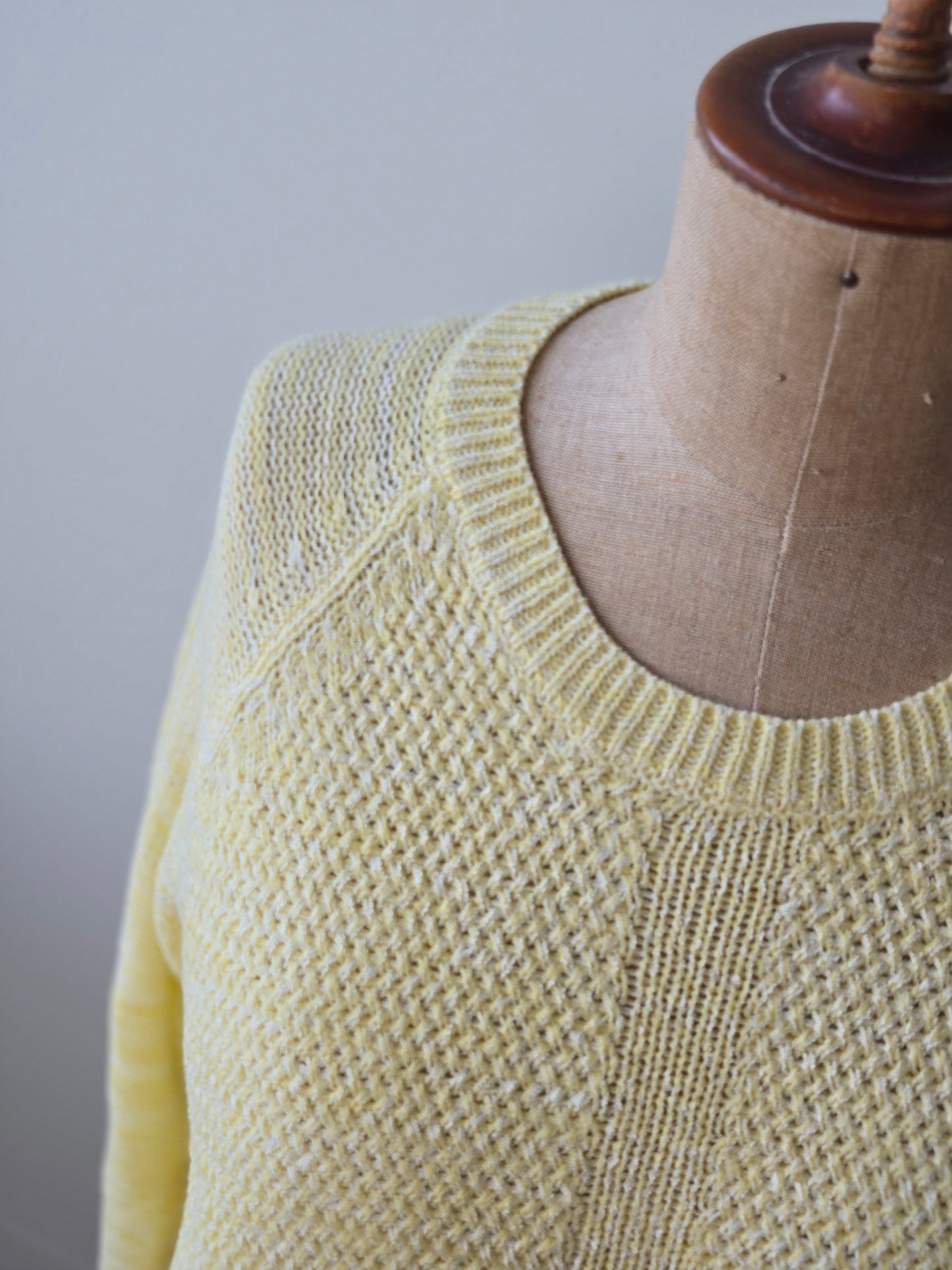 Pullover gelb